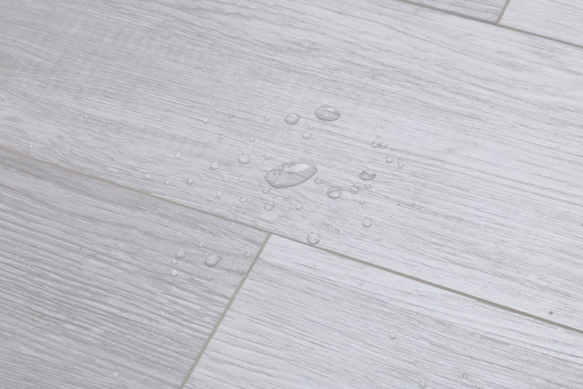 LVT плитка "Profield" Дуб Монте (915,4*152,4*2,5 мм) — купить в Ялте