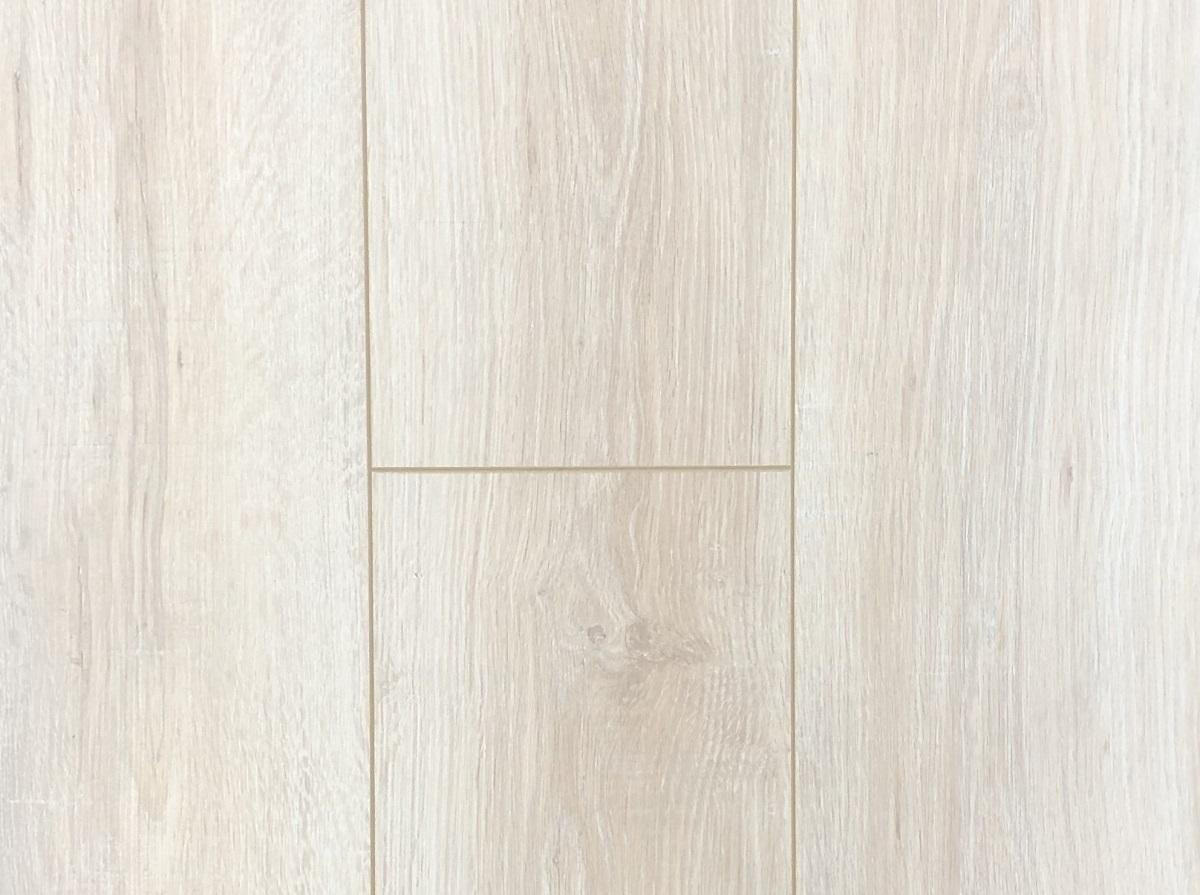 Ламинат "SunFloor" 8/32 4V Дуб Самоа 33 (1380*193*8 мм) — купить в Ялте