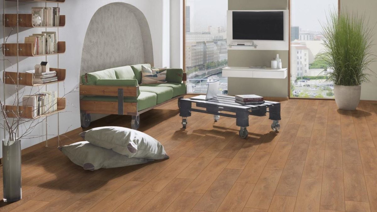 Ламинат "Kronospan" Super Natural Classic Дуб Харлех 8573 (1285*192*8 мм) — купить в Ялте