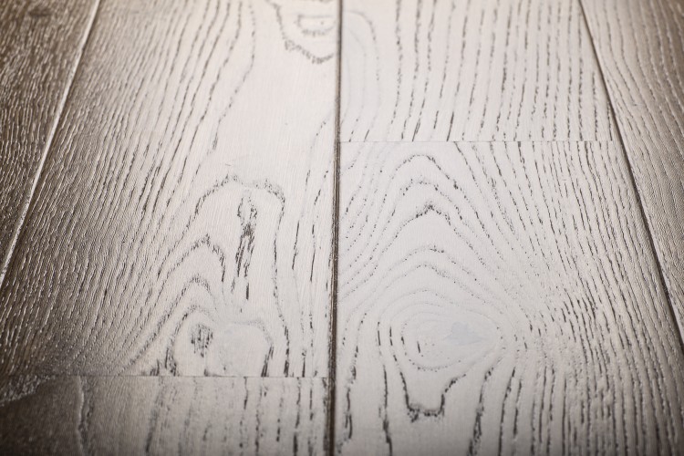 Паркетная доска "Sommer" Malmo Дуб Light Brown (1200*164*13,2 мм) — купить в Ялте