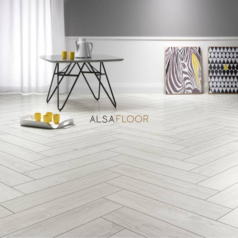 Ламинат "Alsafloor" Herringbone Дуб Полярный (640*143*12 мм) — купить в Ялте
