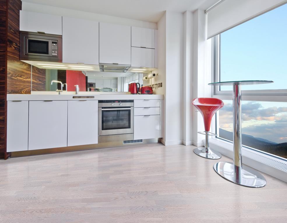 Паркетная доска "Tarkett" Samba Дуб кремовый (1123*192*14 мм) — купить в Ялте