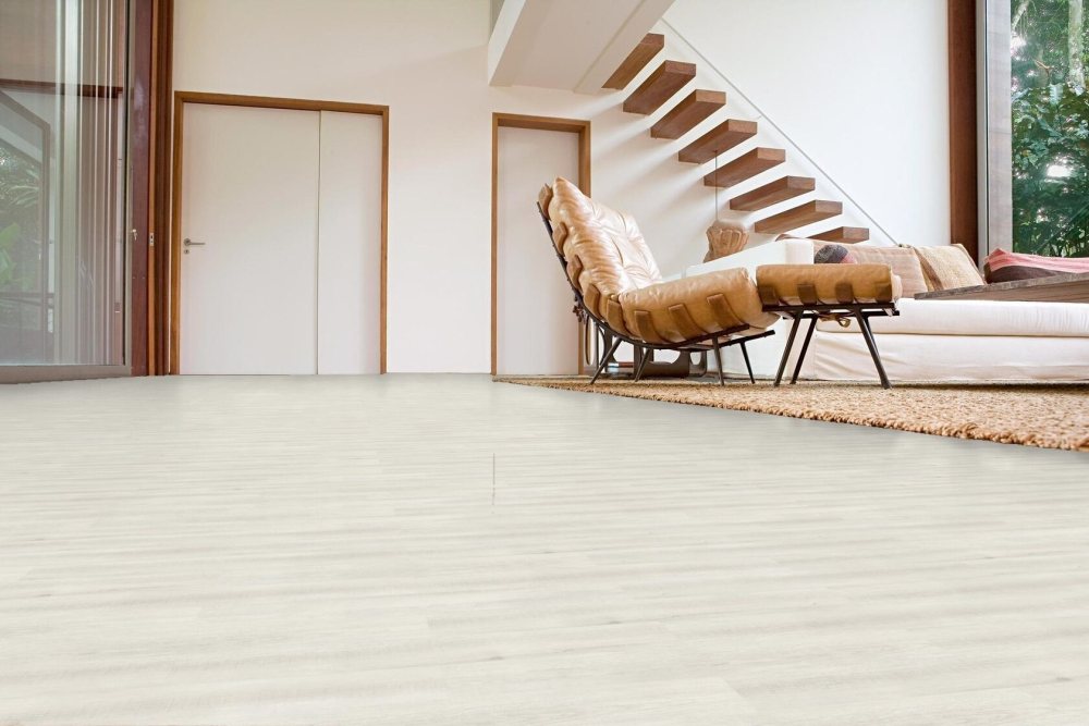 Клеевая плитка для коммерческих помещений "Bonkeel" Mirage (914,4*152,4*2,1мм) — купить в Ялте