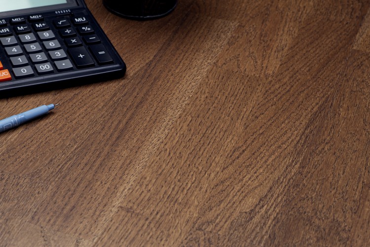 Паркетная доска "Sommer" Troyes Дуб Dark Brown (2283*194*13,2 мм) — купить в Ялте