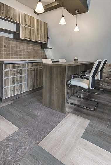 Плитка ПВХ "Tarkett" New Age Serenity (914,4*101,6*2,1 мм) — купить в Ялте