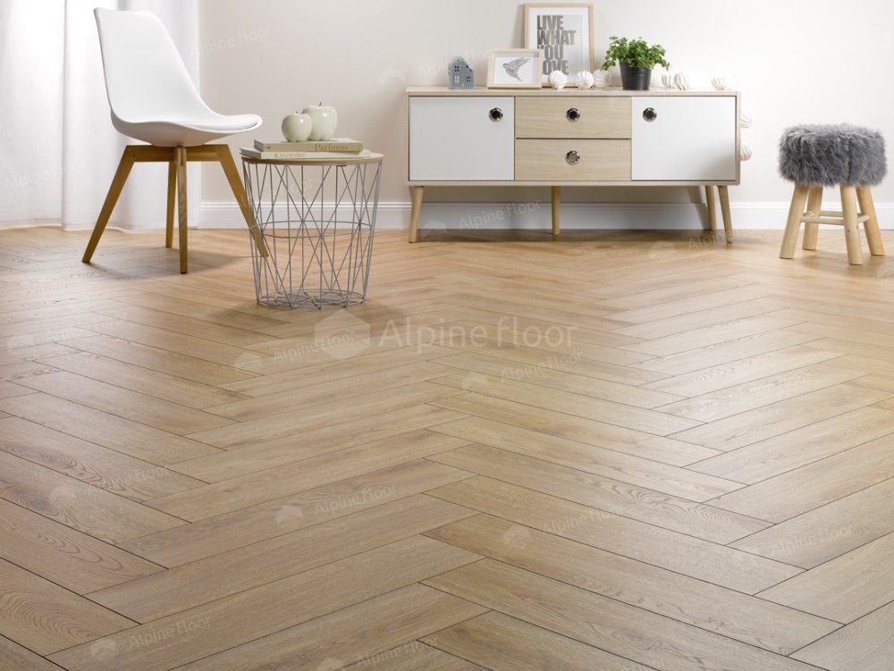 Ламинат "Homflor" Herringbone 12 BR Praline (644*143*12 мм) — купить в Ялте
