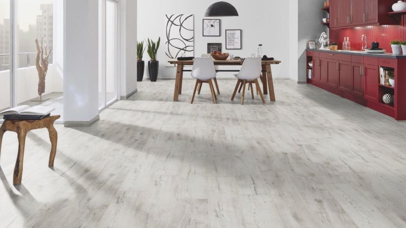 Ламинат "Kronospan" Variostep Classic Wonderland Oak K278 (1285*192*8 мм) — купить в Ялте