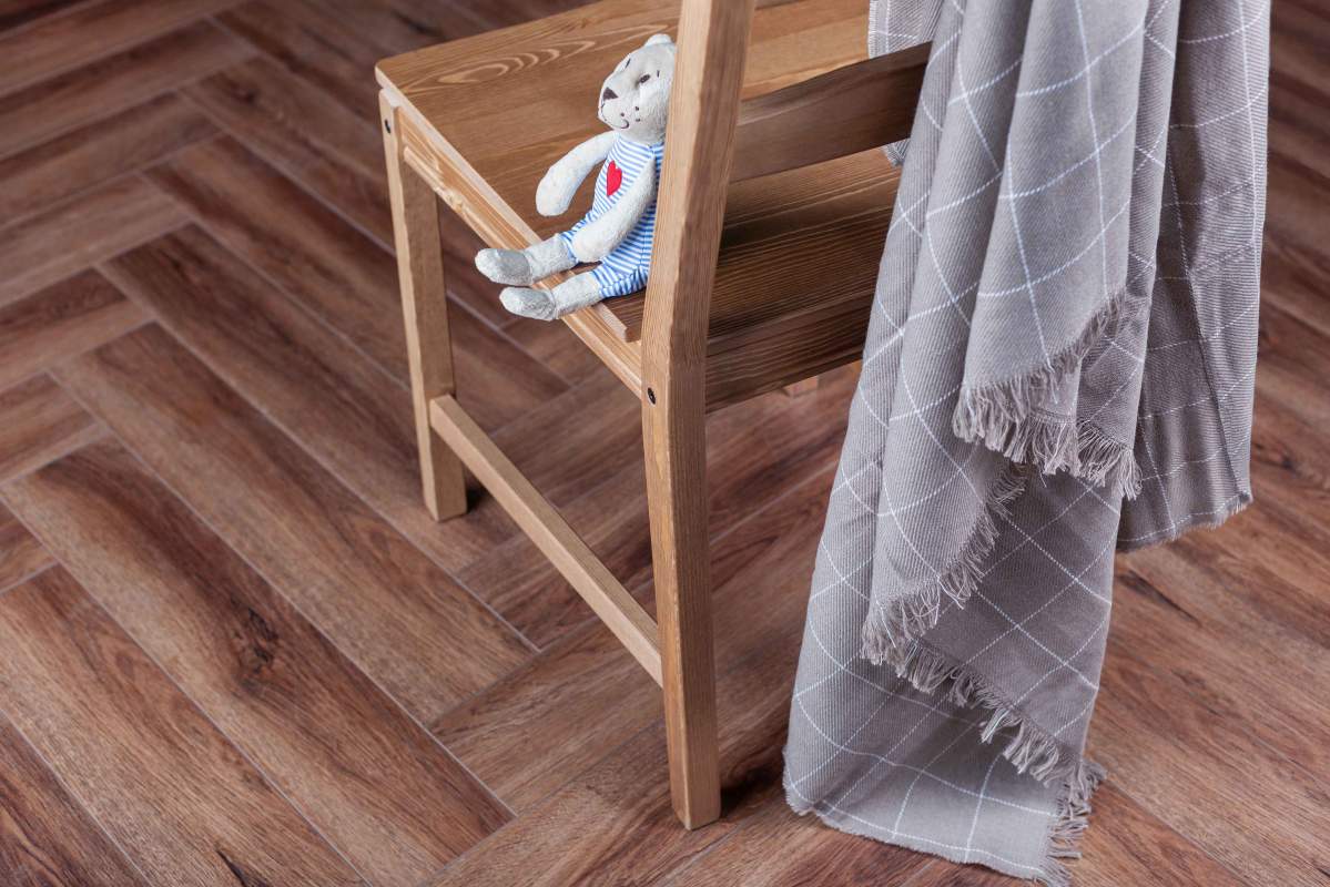 Замковая ПВХ плитка "Aberhof" Carmelita 0402 (615*123*5 мм) — купить в Ялте